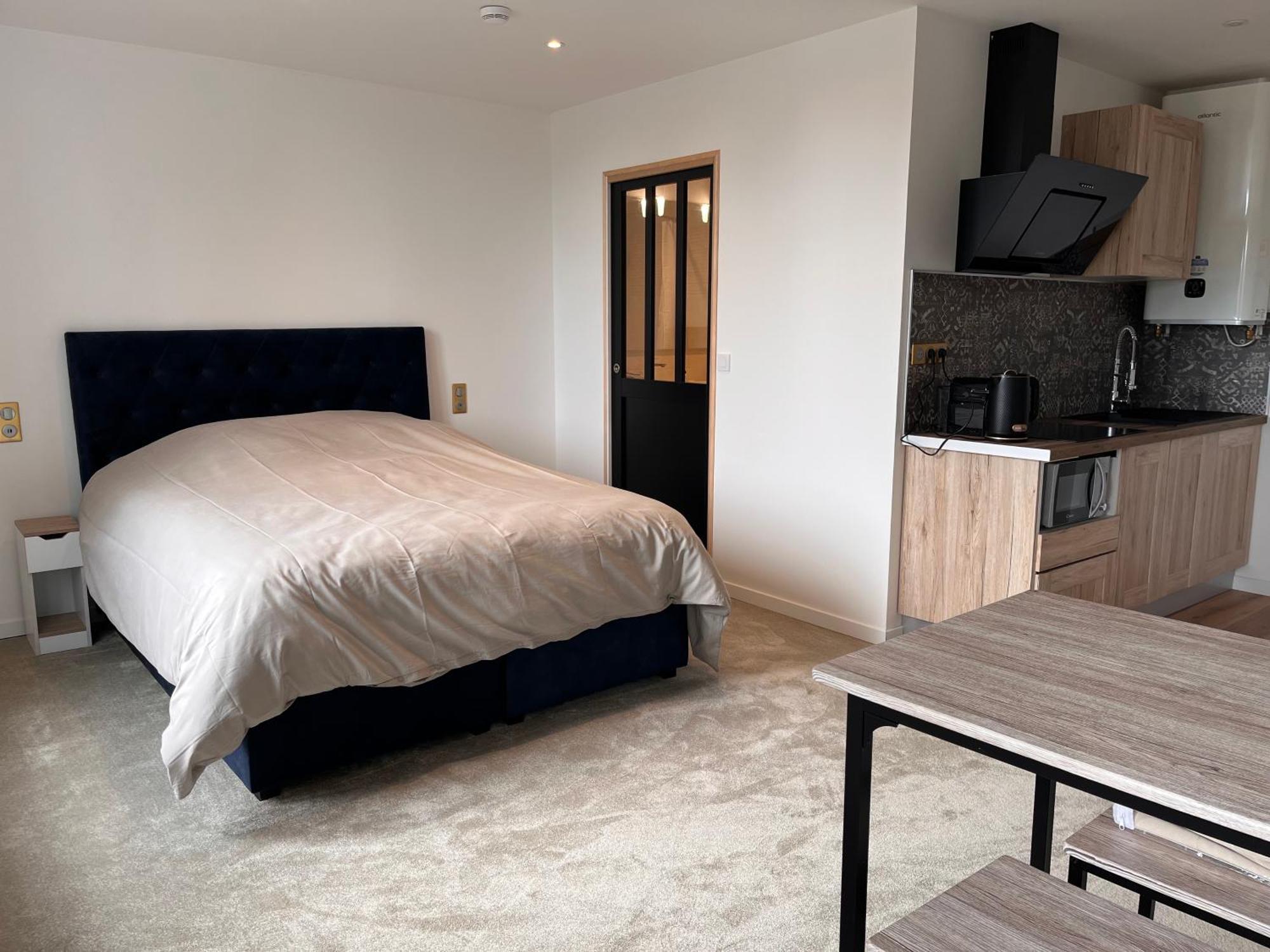 Hdg Hotel Gare De L'Isle Adam Appart'S Hotel Parmain ภายนอก รูปภาพ