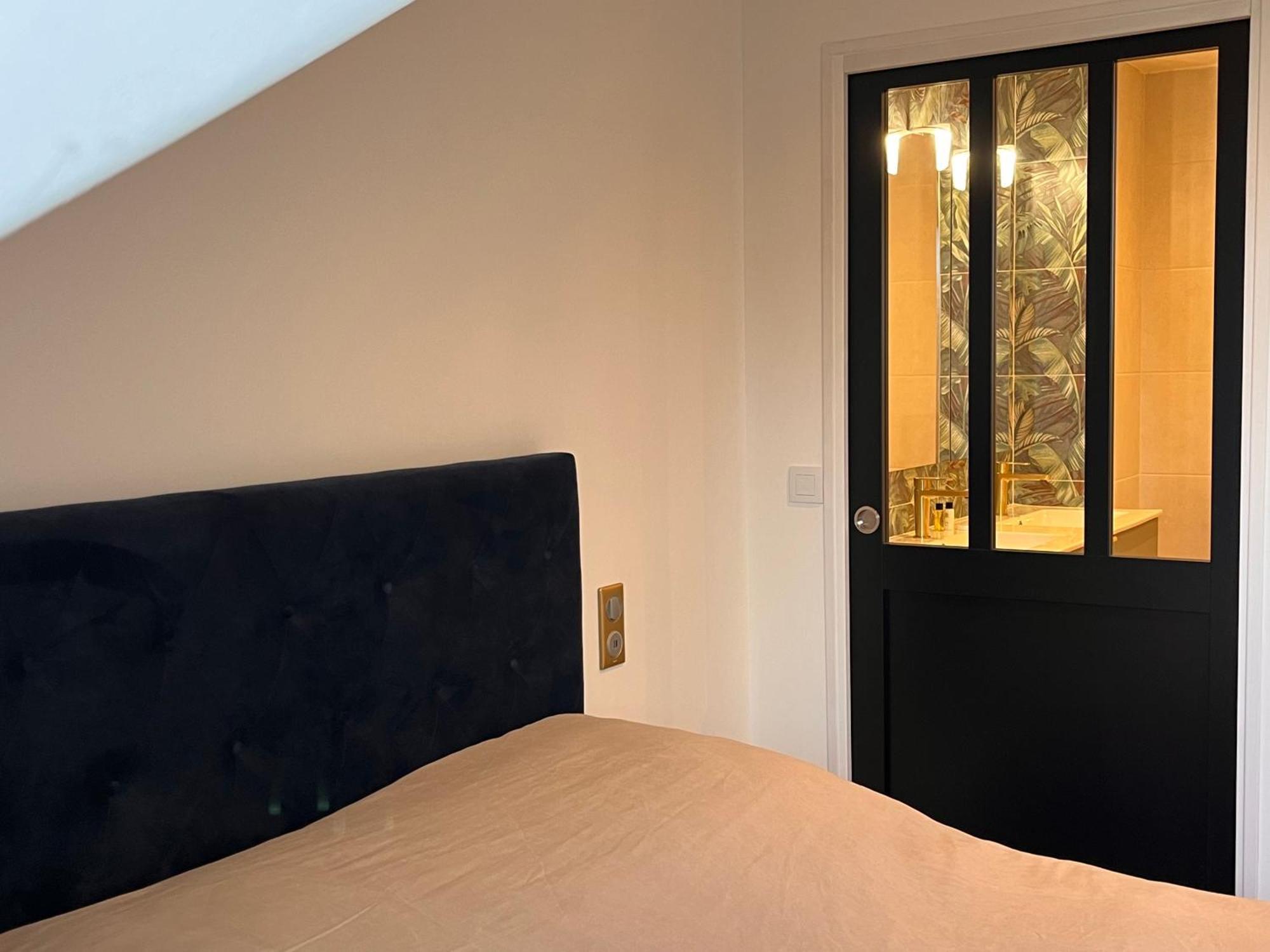 Hdg Hotel Gare De L'Isle Adam Appart'S Hotel Parmain ภายนอก รูปภาพ